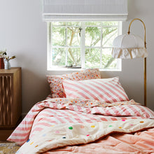 CONFETTI SPOT VELVET BEDSPREAD