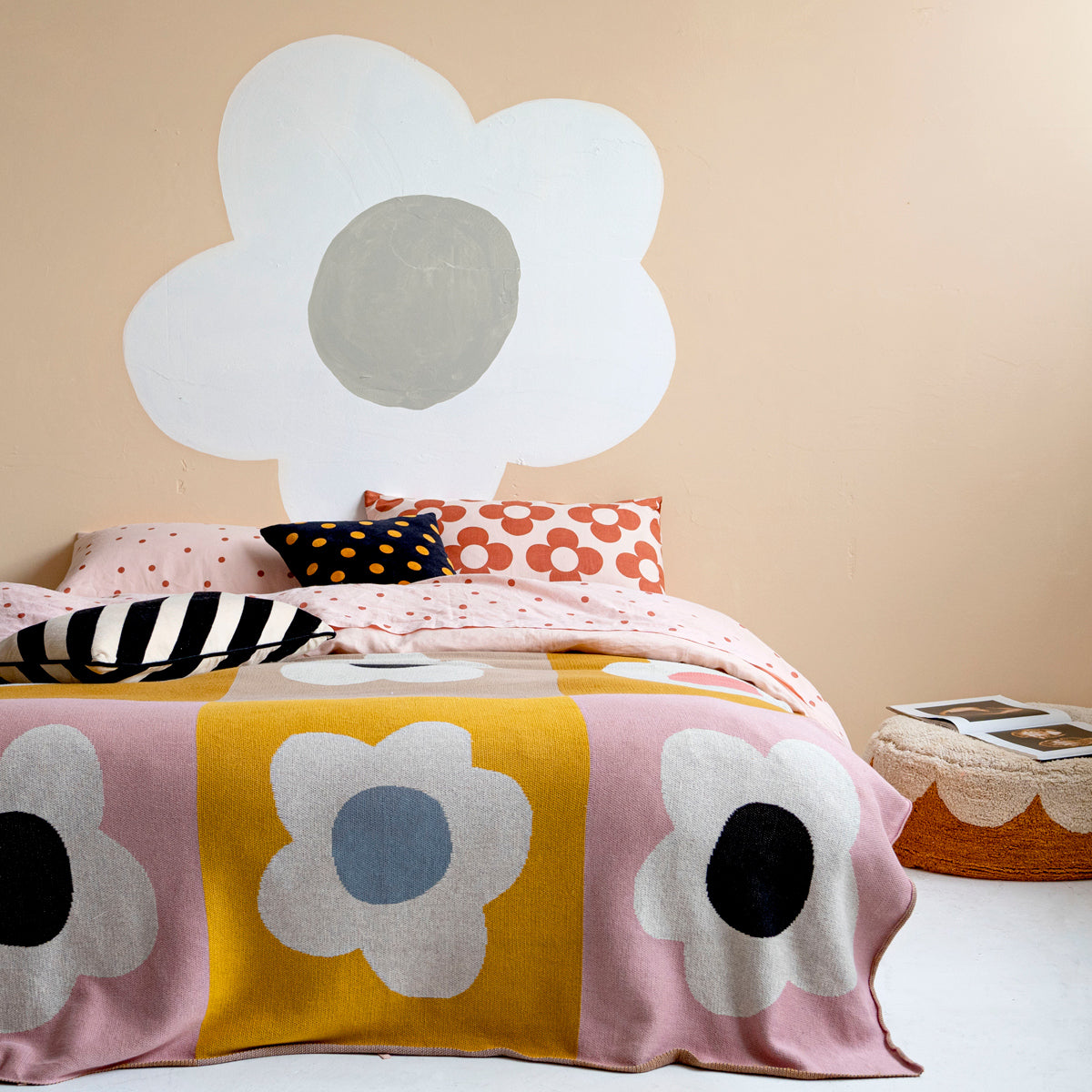 FLORAL BLOCK BED – CASTLE