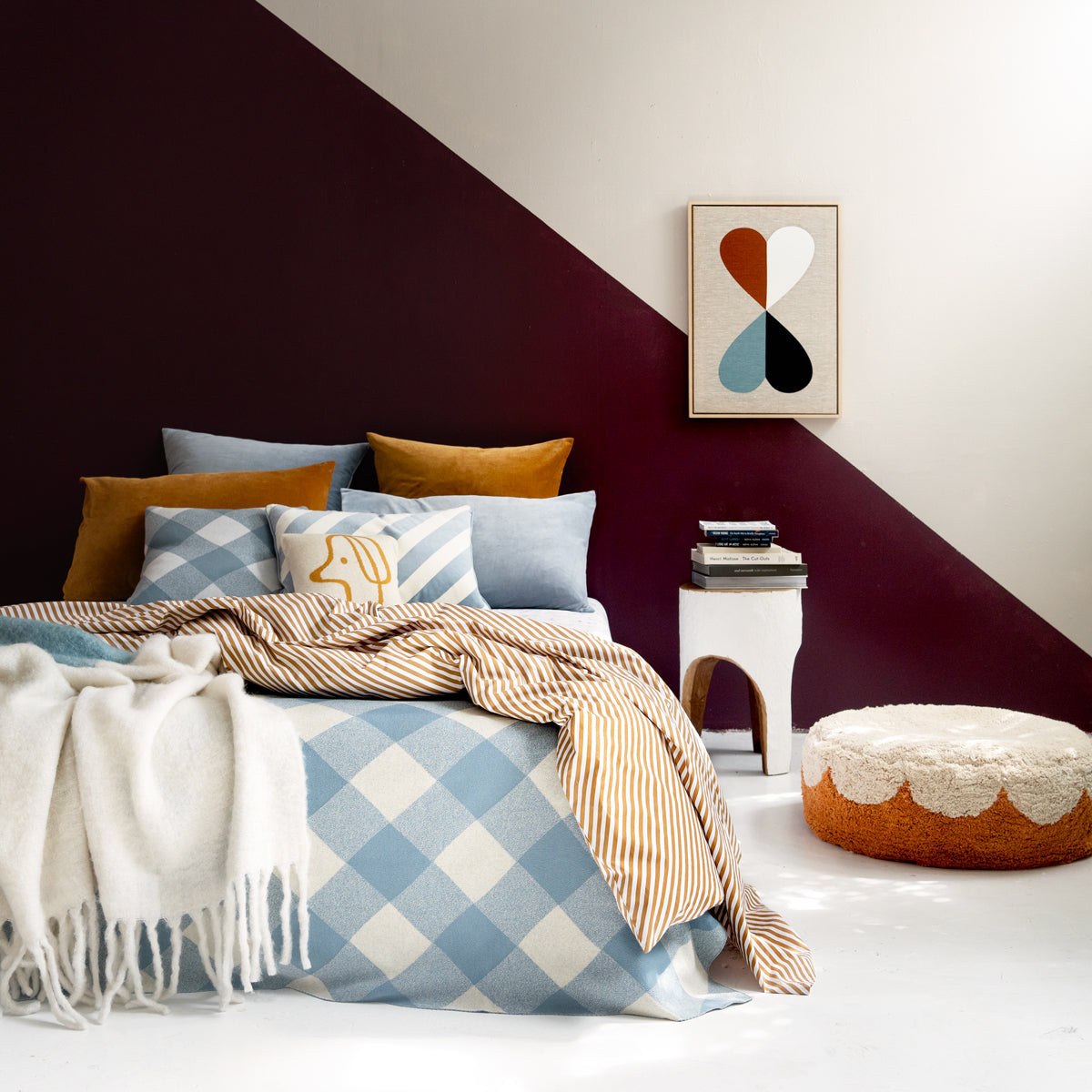 DIAGONAL WALL BED – CASTLE