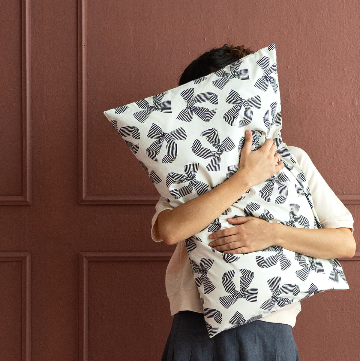 RIBBON PILLOWCASE