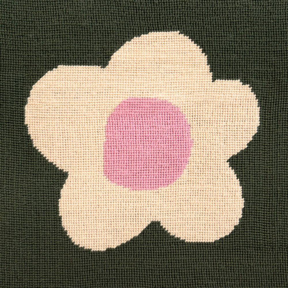 FLOWER NEEDLEPOINT CRAFT KIT