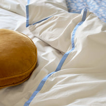 BLUEBELL TRIM QUILT COVER