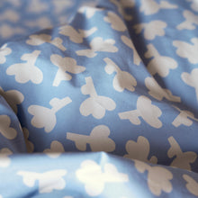 BLUE BLOSSOM QUILT COVER