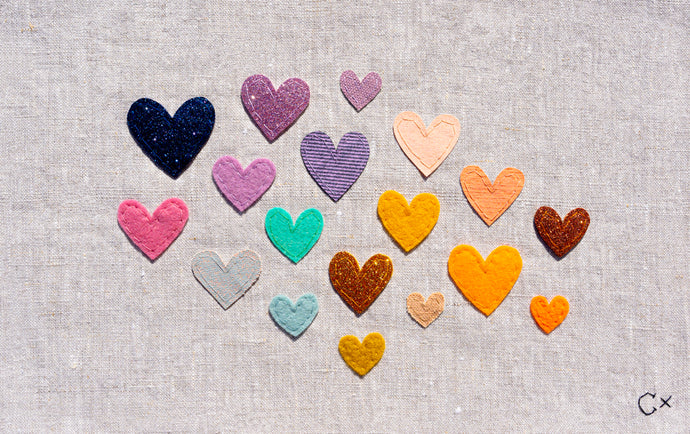 18 NATURAL RAINBOW HEARTS