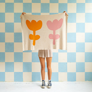 DOUBLE TULIP BABY KNIT THROW