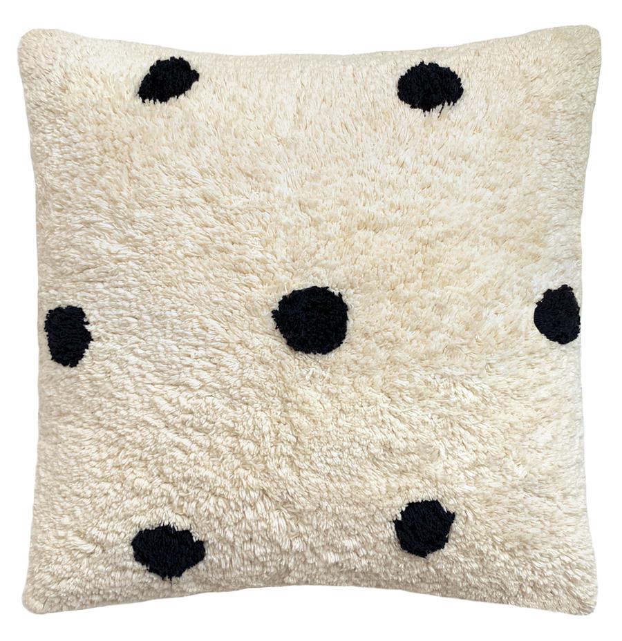 BLACK SPOPT SHAG CUSHION BY CASTLE